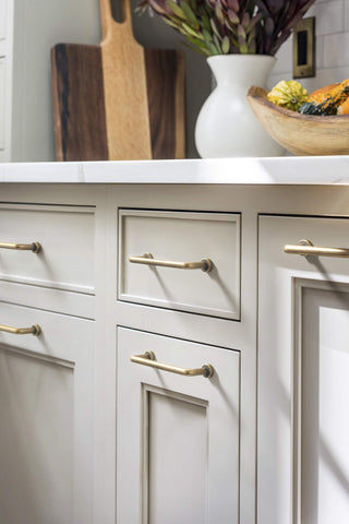 Goo-Ki retro cabinet handles for wardrobes evoke classic style with reliable zinc alloy construction.