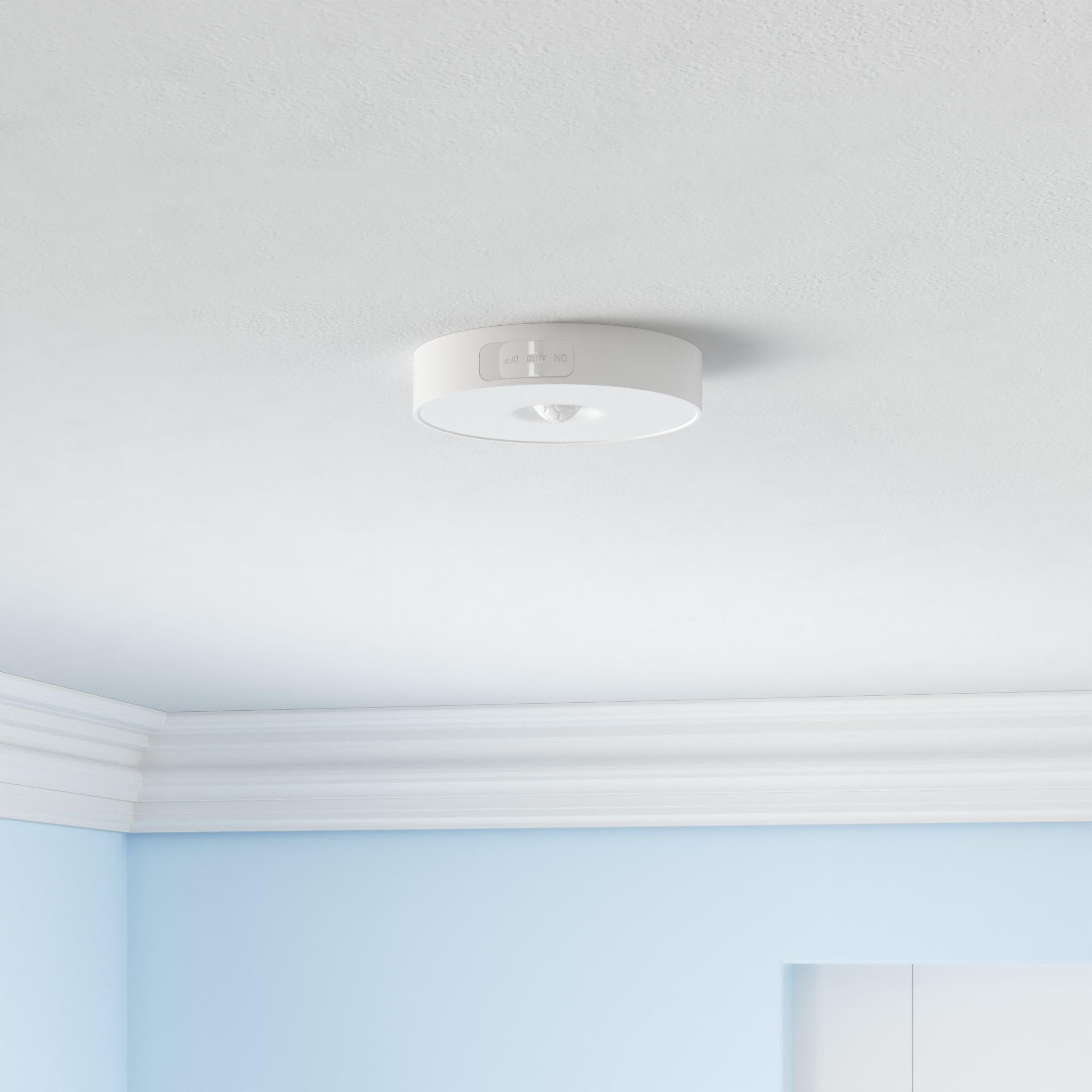 Goodea puck light with remote control offers adjustable brightness for tasks and ambiance.