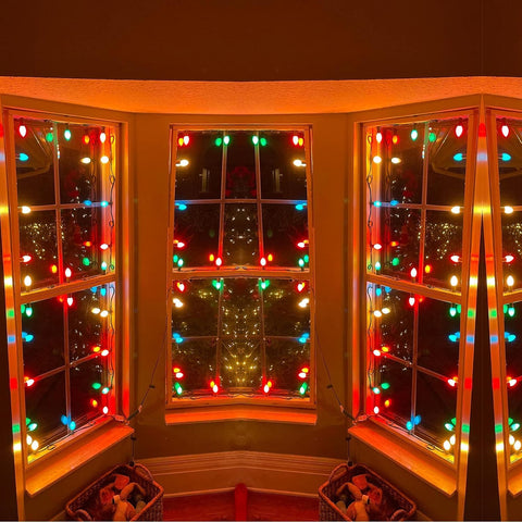 Goothy warm white glow creates cozy holiday ambiance