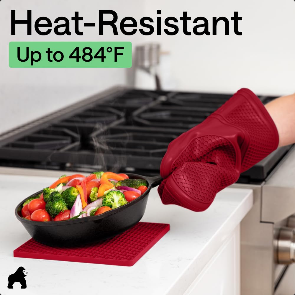 GORILLA GRIP silicone mitts stay waterproof and stain resistant for easy cleanup