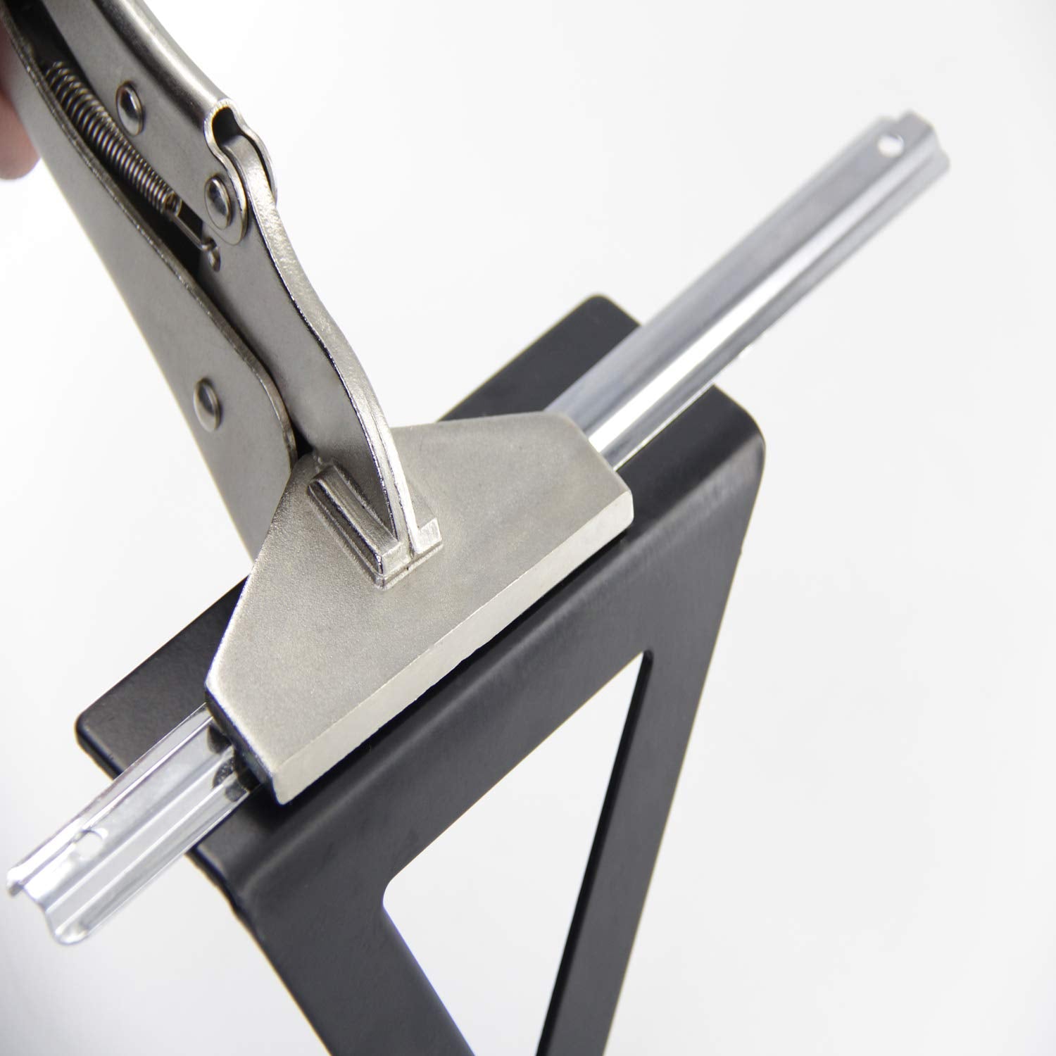 GOSWIFT tool excels at bending, shaping, and crimping sheet metal with precision.