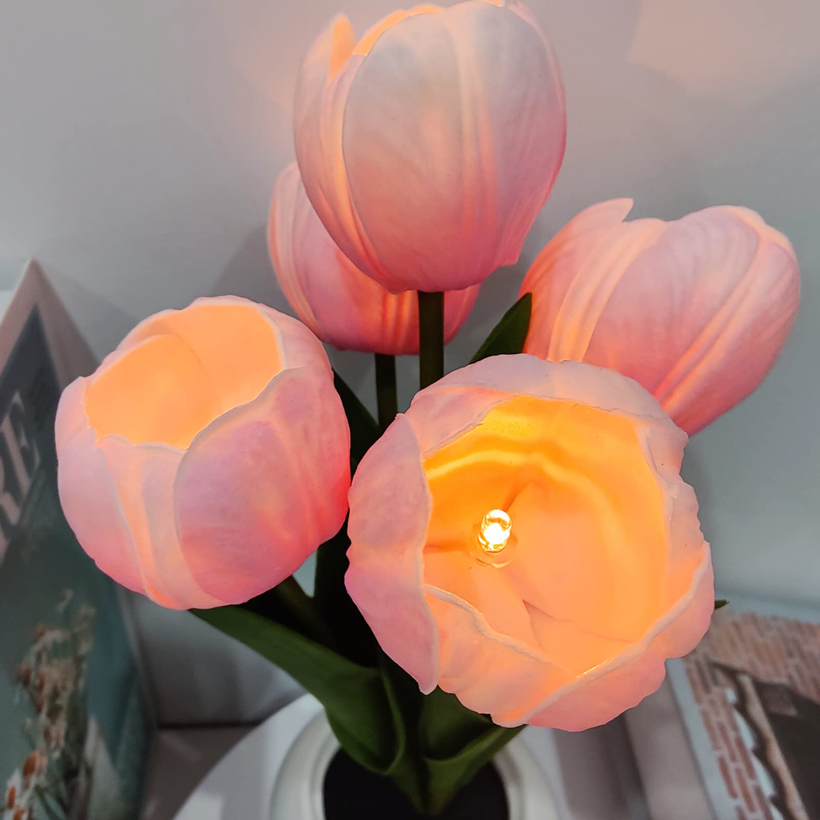 GOUTOOL tulip night light creates warm ambience for bedrooms.