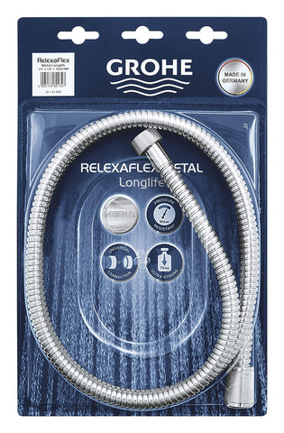 Easy-to-connect ends on GROHE RelexaFlex hose for quick installation.