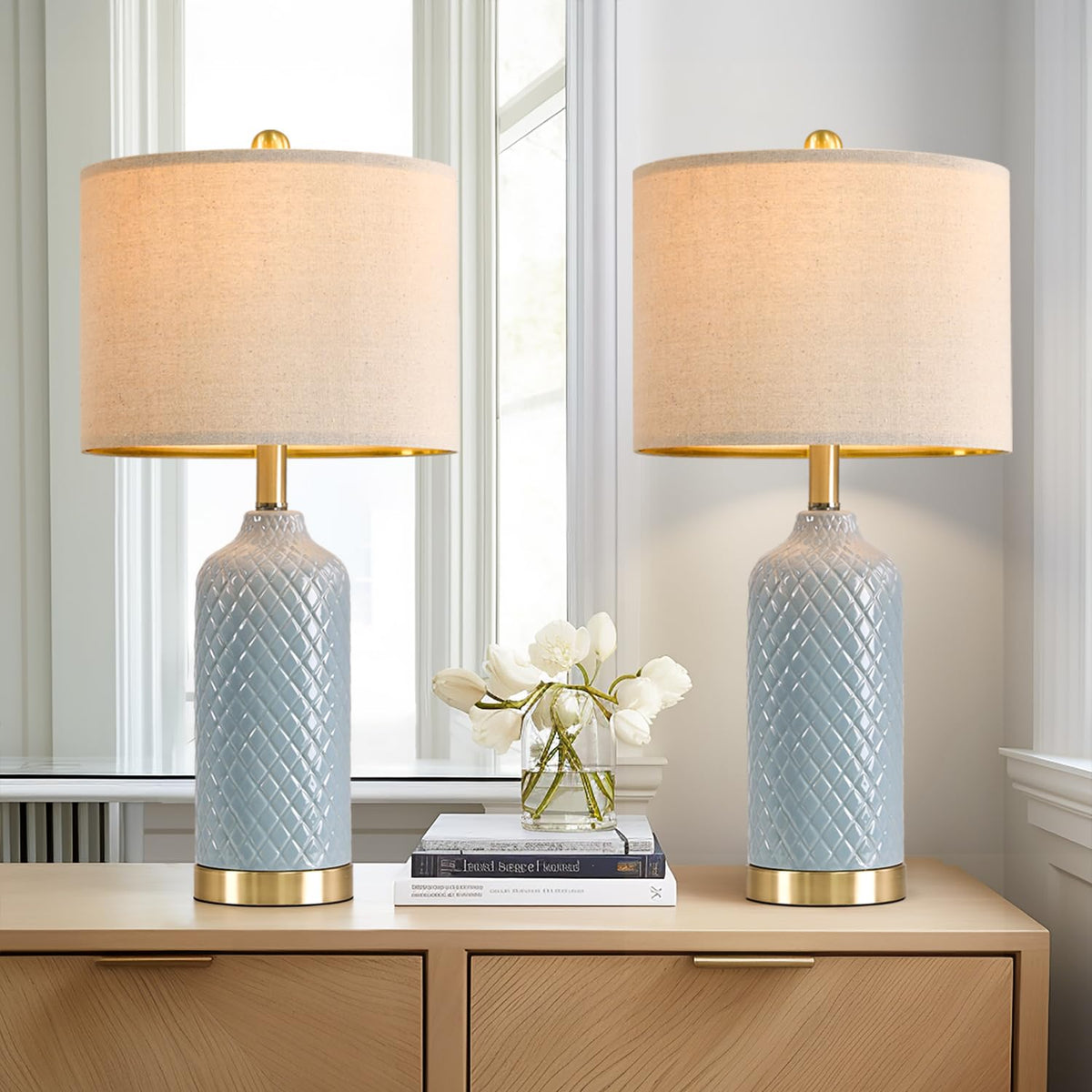 G-SAFAVA blue ceramic table lamp base for a modern living room ambiance.