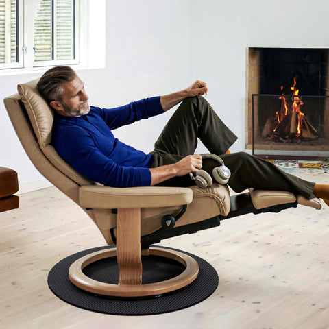 GSDOTZAP versatile furniture protector for recliners, chairs, and tables
