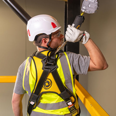 Guardian Halo Web SRL 11ft included carabiner for immediate safety setup.