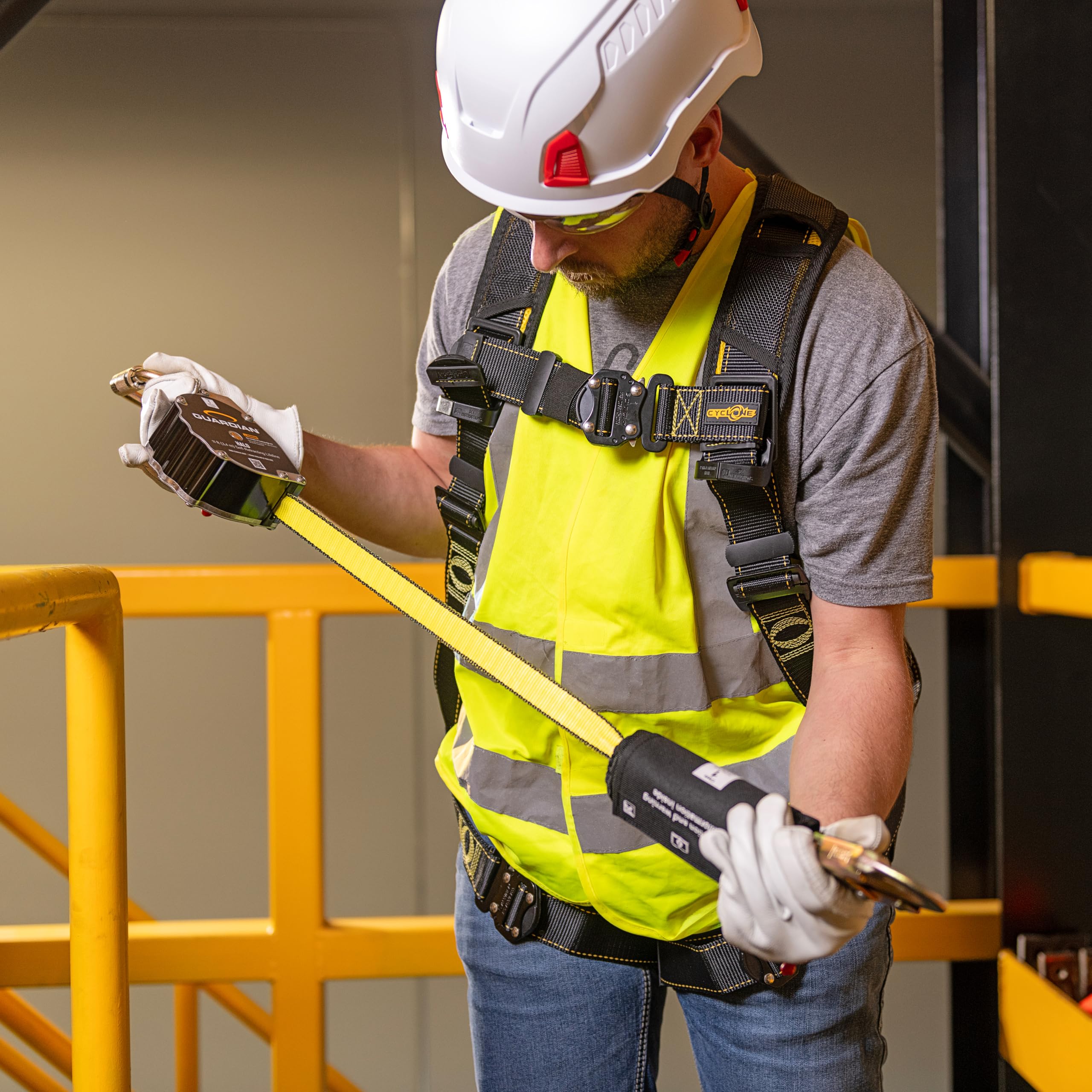 Guardian Halo Web SRL 11ft QR code label provides quick access to manuals.
