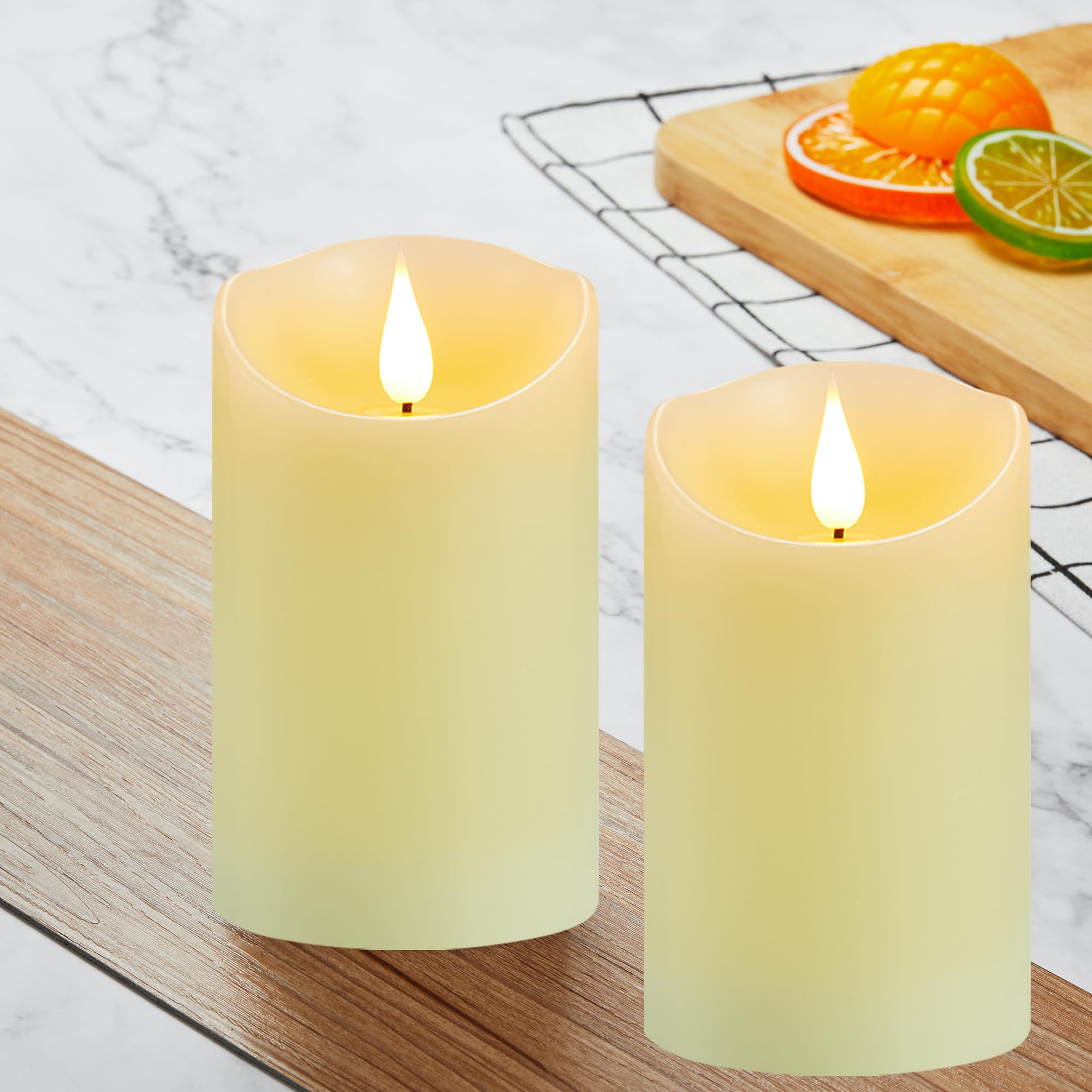 Guluto wedding decor candlelight adds romantic ambience.