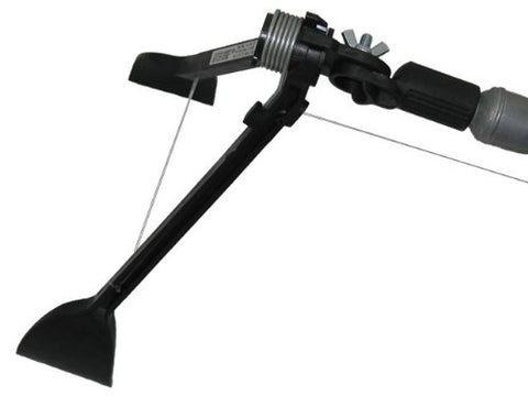 Gutter Sense Gutter Cleaning Tool paddle detail enhances precise debris pickup from gutters.