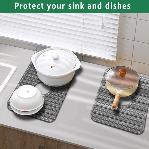GUUKIN grid elevates dishes for proper airflow and drainage toward the sink