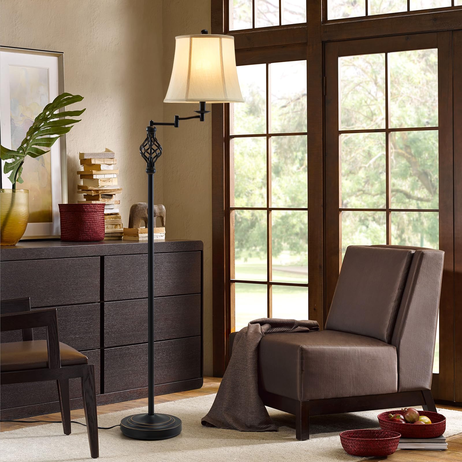 GyroVu sturdy round base floor lamp that stays stable around kids and pets