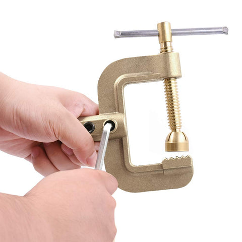 H HZXVOGEN clamp jaw detail emphasizes solid brass contact for conductivity.