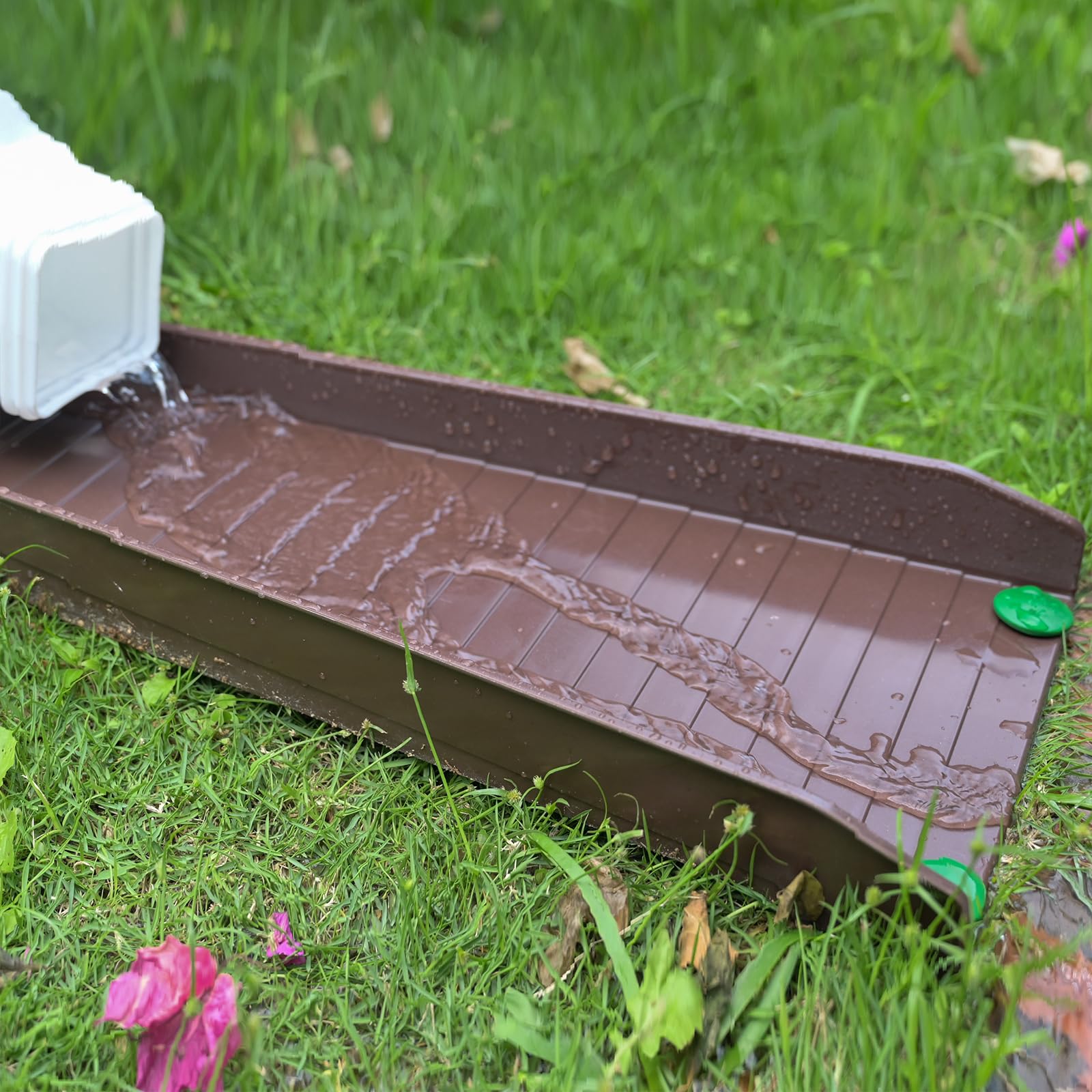 HAHOME 16.3-inch length fits most gutters and downspouts.