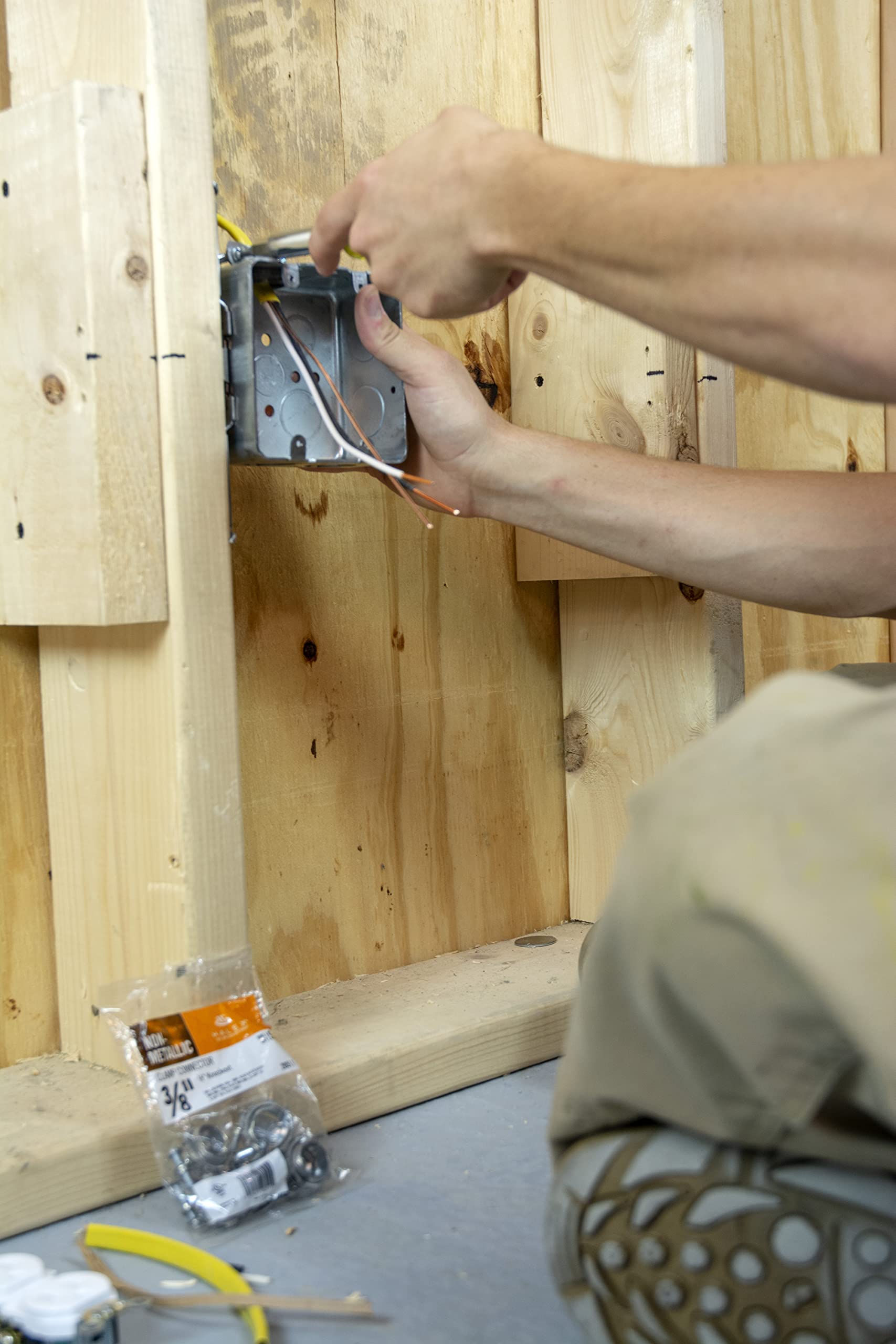 Halex UL listed CSA approved designation enhances confidence for electrical code compliance.