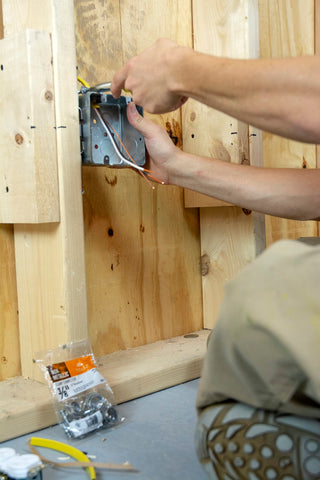 Halex UL listed CSA approved designation enhances confidence for electrical code compliance.