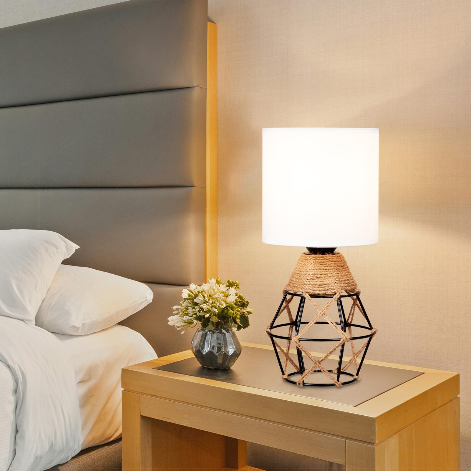 Hamilyeah compact lamps fit small spaces without crowding surfaces.