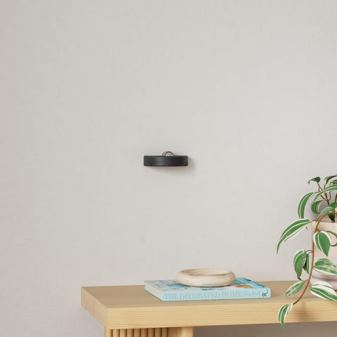 HAMVIDNE wireless LED spotlight side view lighting shelves with ambient glow