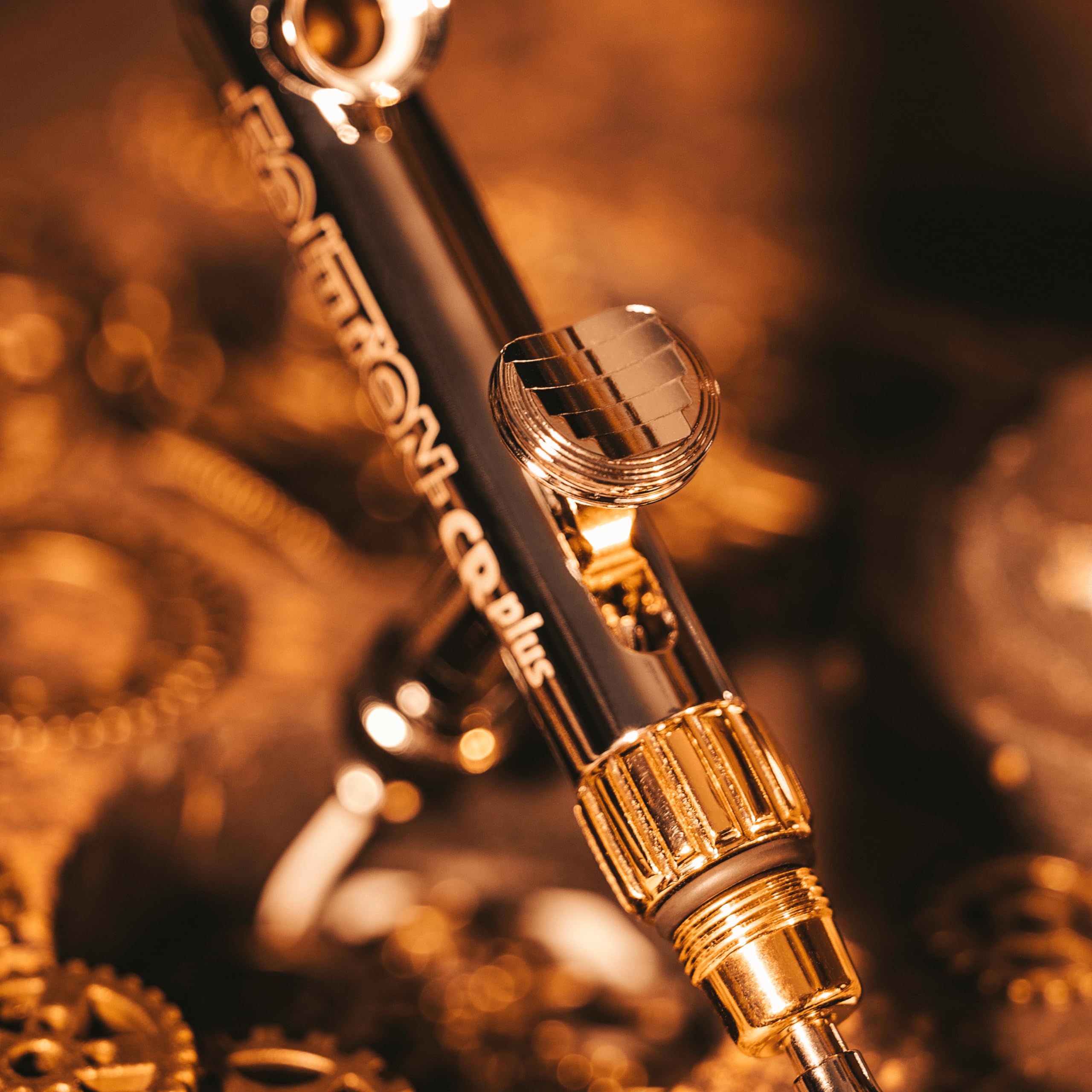 Harder & Steenbeck Evolution 2024 CRplus 0.45mm nozzle supports broader coverage.