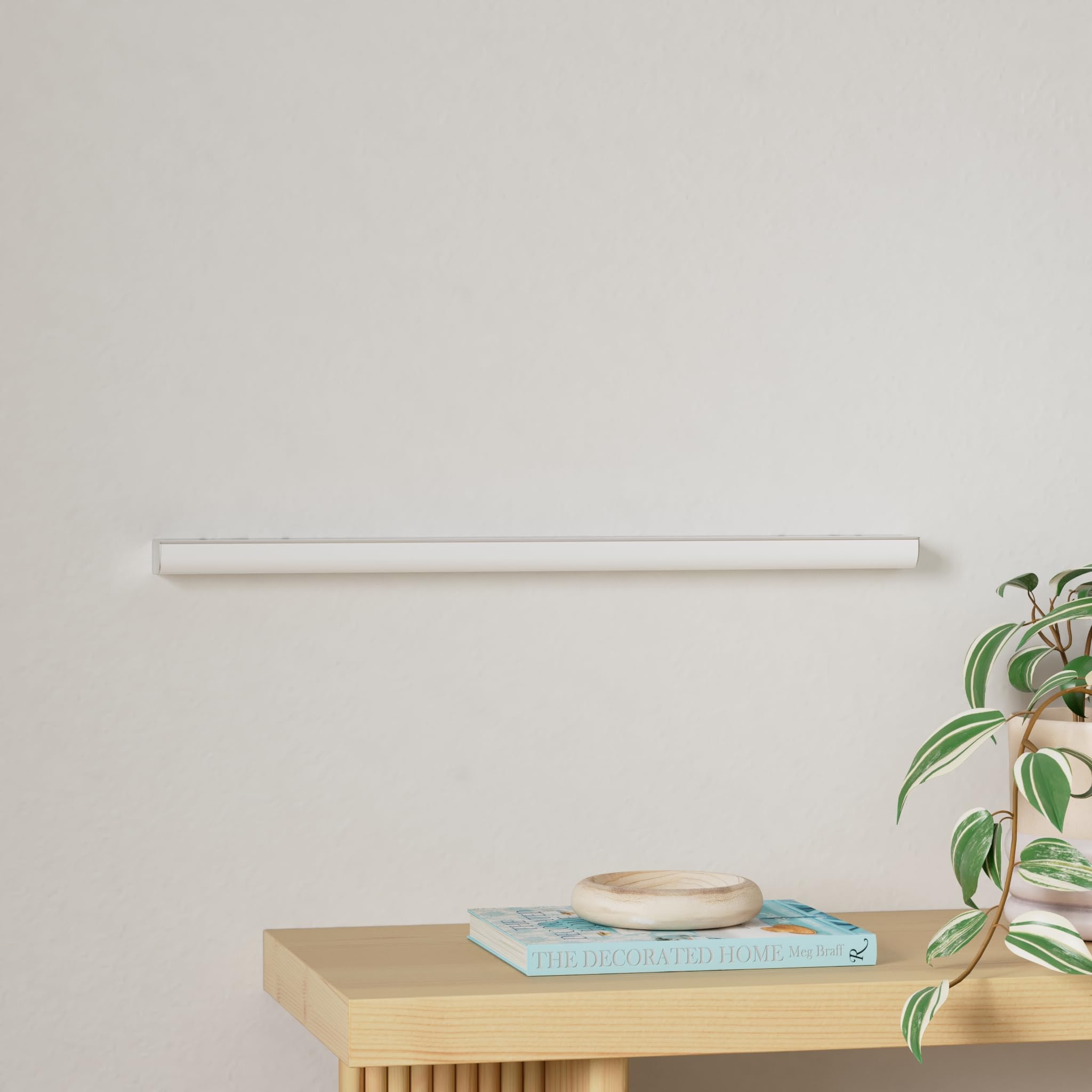 harrrrd under-cabinet light with frost lens minimizes glare for comfortable tasks.