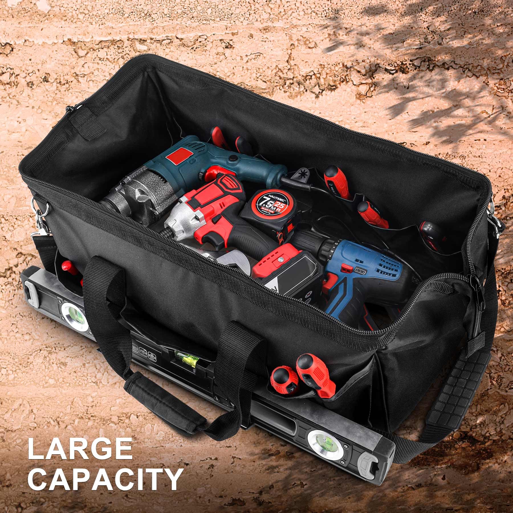 HAUTMEC heavy-duty zippers and stitching resist wear on site.