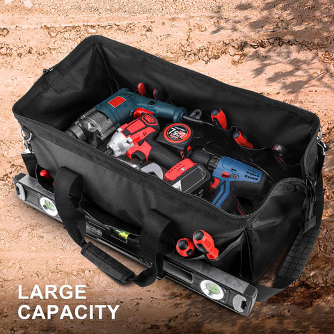 HAUTMEC heavy-duty zippers and stitching resist wear on site.