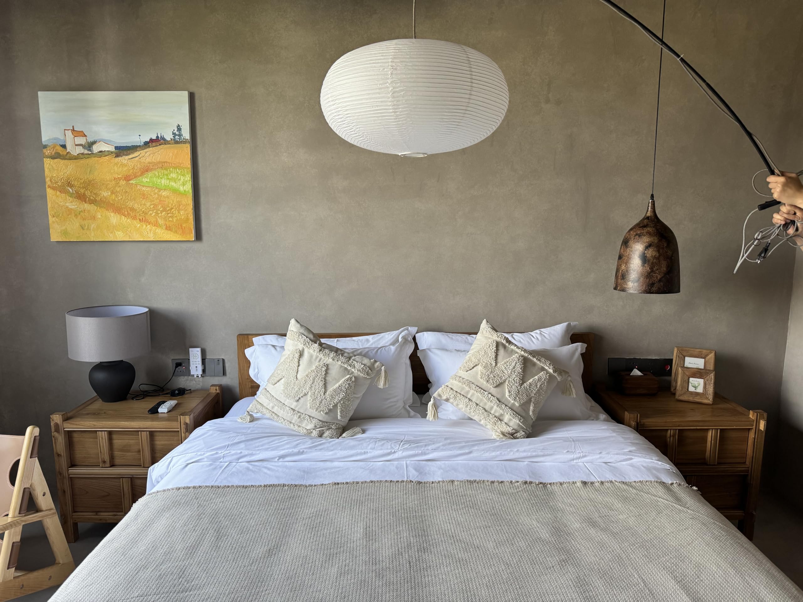 Henjjras hanging pendant shade in living room showing ambient lighting