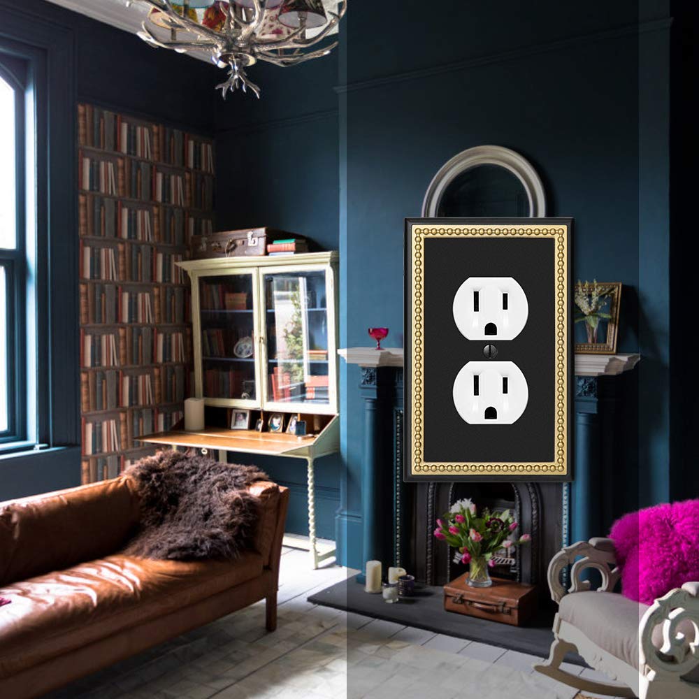 Henne Bery wall plate with screws included for easy installation.