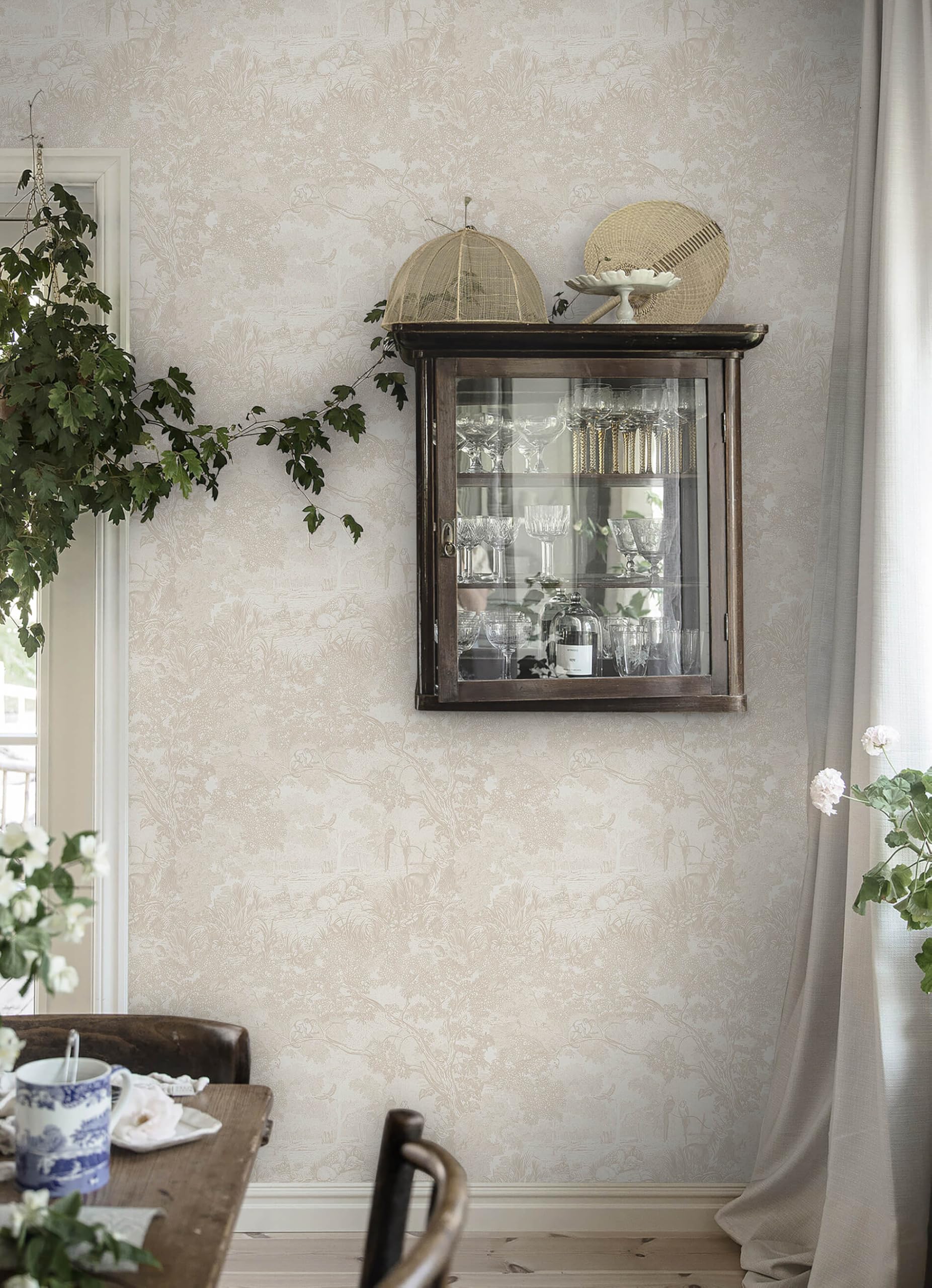 Heroad easy DIY wallpaper application for shelves and countertops.