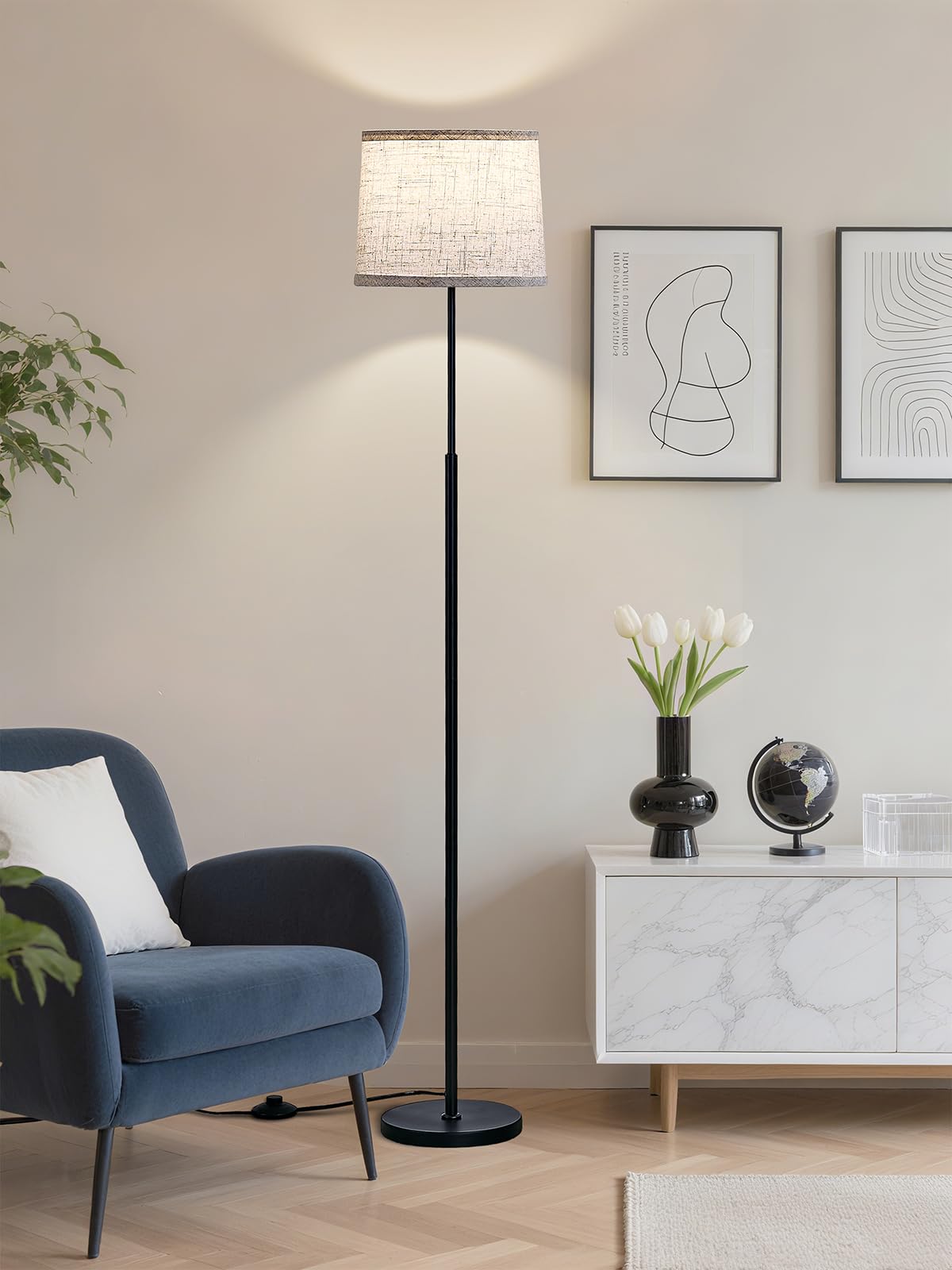 Hikczc easy-assembly lamp in three steps for quick setup