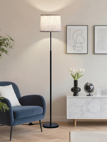 Hikczc easy-assembly lamp in three steps for quick setup