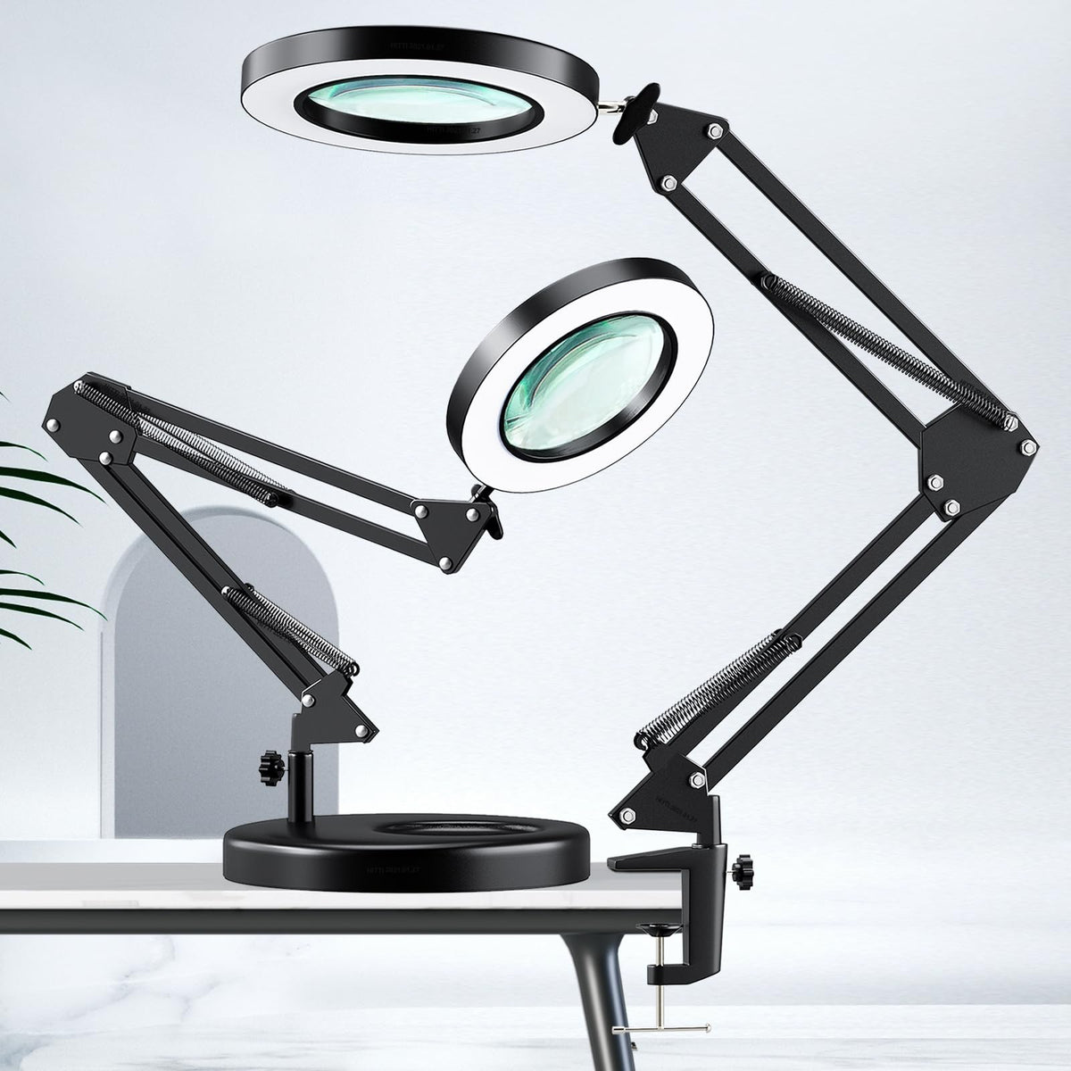 HITTI 10X magnifying glass with light and base for precise close-up inspection.
