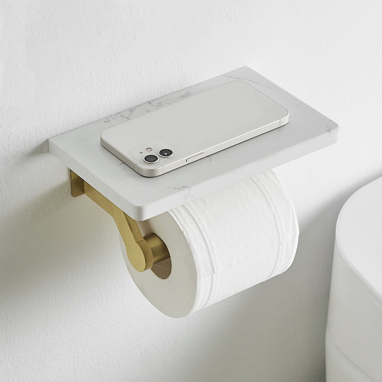 Brushed gold finish adds luxury to Hoimpro bathroom organizer