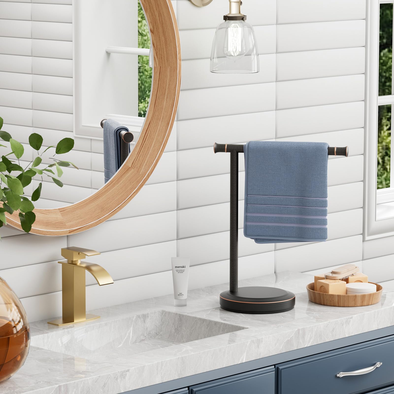 Hoimpro brushed SUS304 stainless steel towel stand with a modern finish for durable storage.
