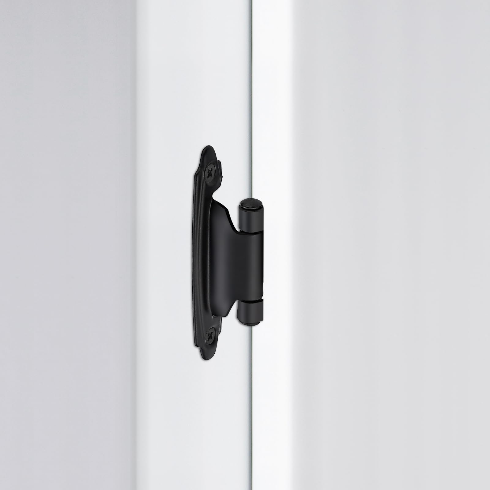 Home Expert 1.5mm metal construction provides lasting strength.