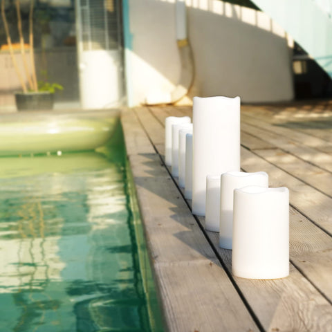 Homemory solar-powered flameless candle provides safe outdoor lighting