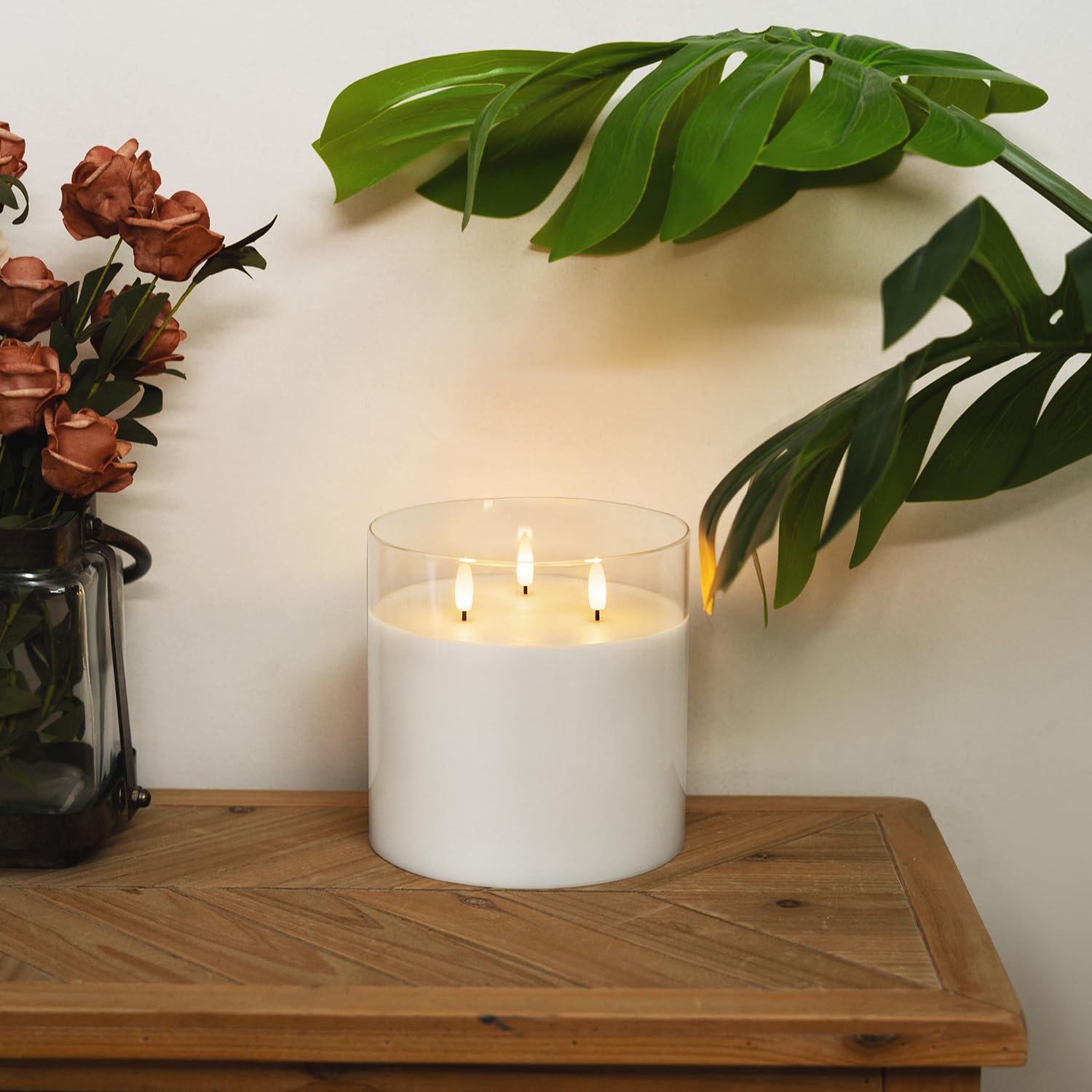 Homemory warm glow provides a cozy atmosphere without smoke.