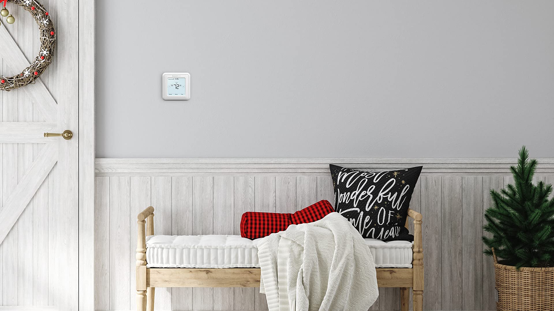 Honeywell RTH8560D blue backlit display clearly shows indoor temperature and humidity