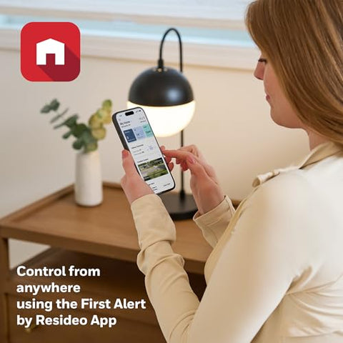 Honeywell Home X2S display settings enable a personalized, easy-to-use interface.