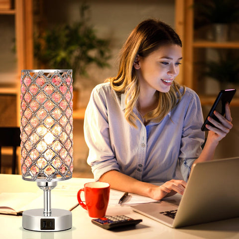 Hong-in LED bulb included provides warm 2700K light.
