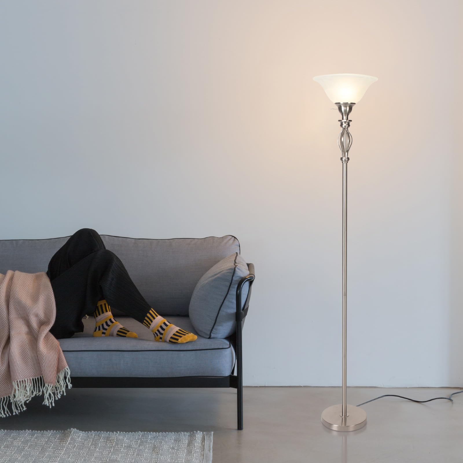 Corner placement setup for versatile living room lighting by HonoDing.