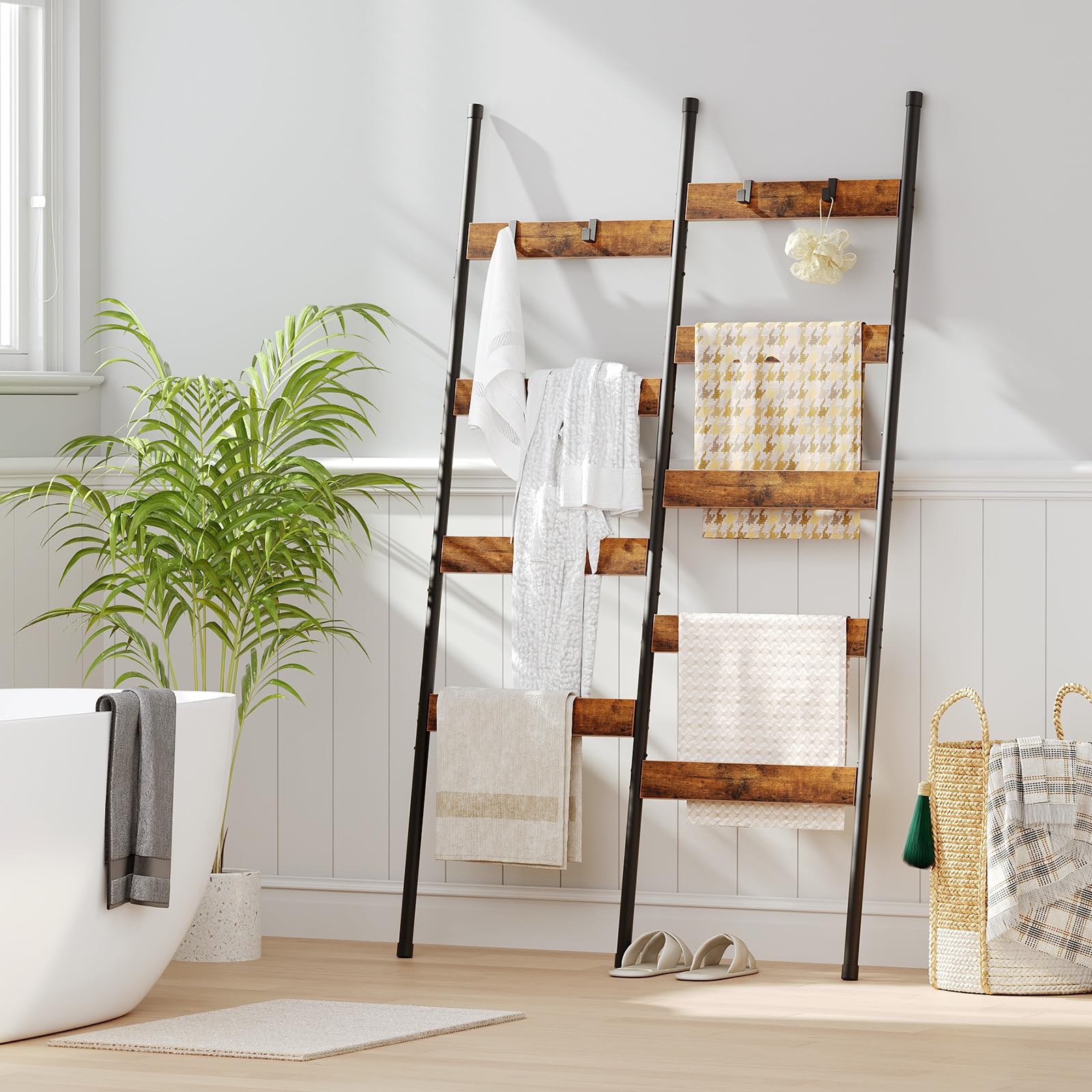 HOOBRO blanket ladder anti-tip design improves safety on smooth floors.