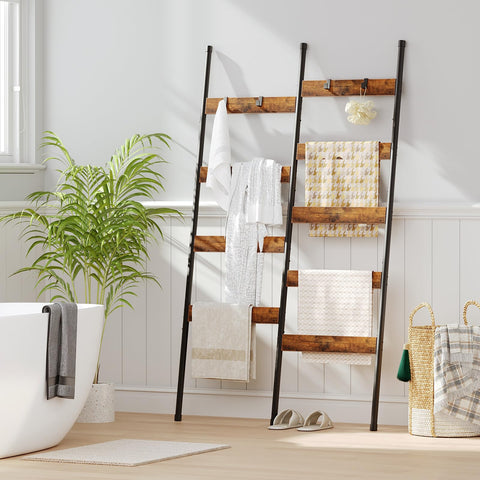 HOOBRO blanket ladder anti-tip design improves safety on smooth floors.