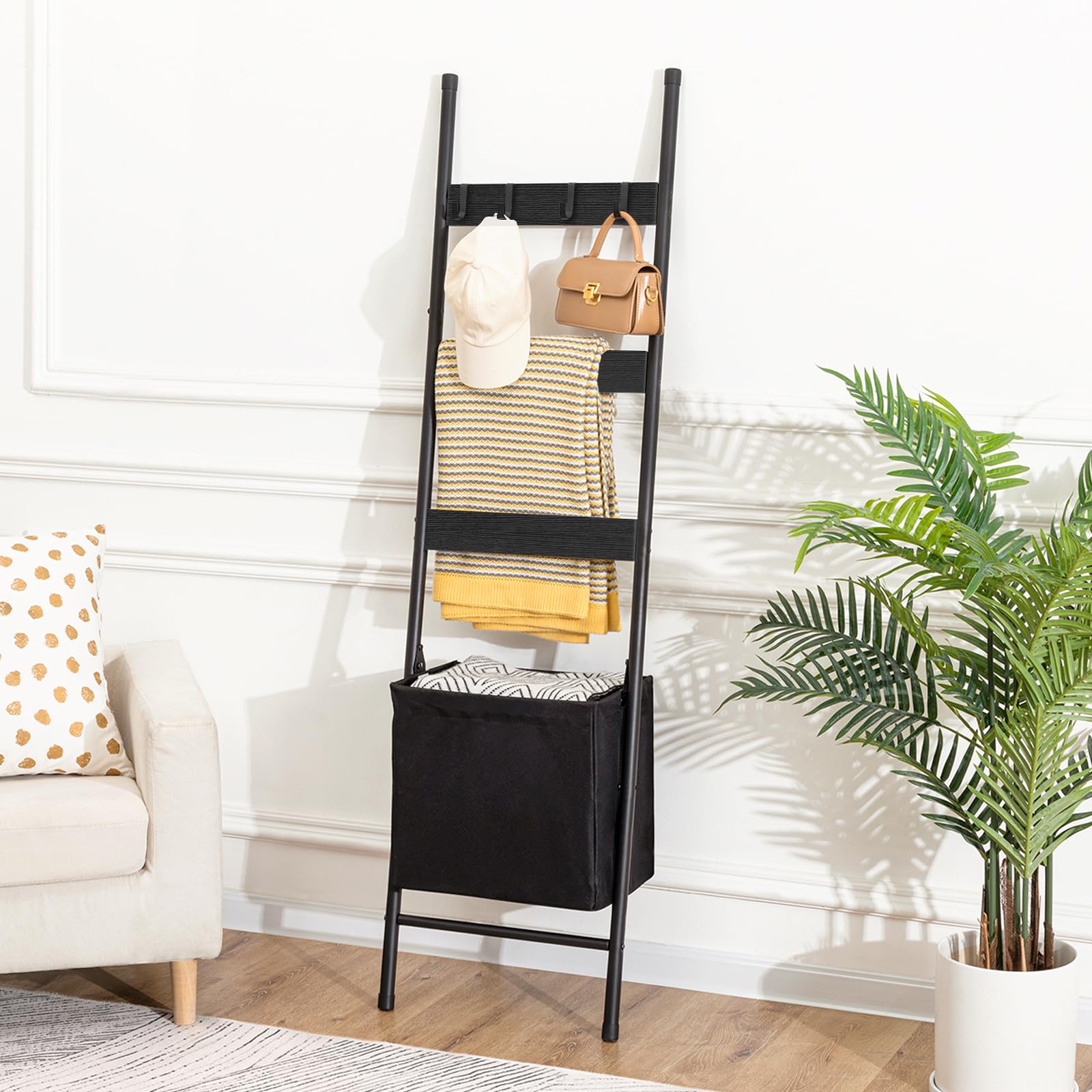 HOOBRO blanket ladder with three wooden rods and hooks for versatile hanging.