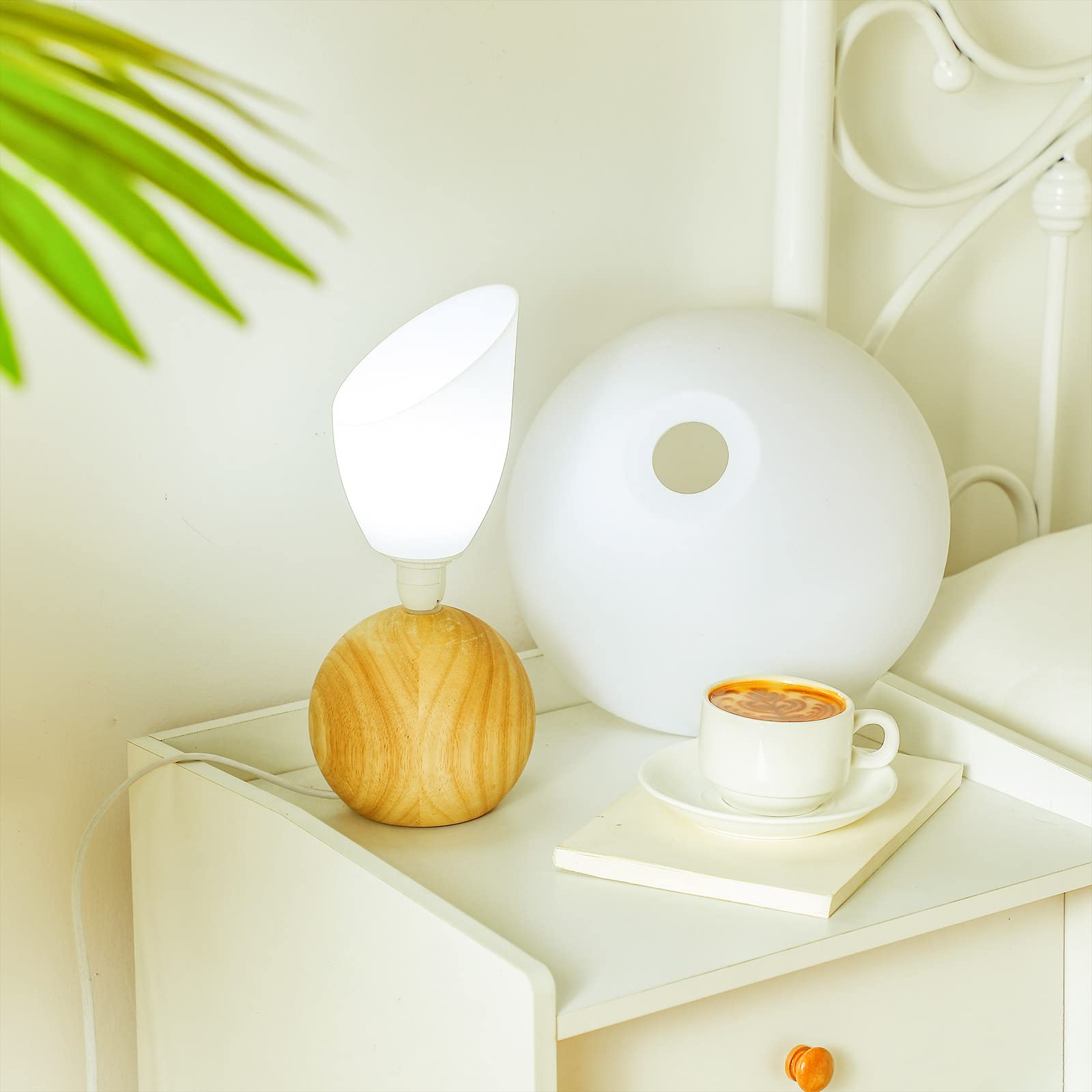 Hortsun durable plastic shade surface close-up with smooth finish