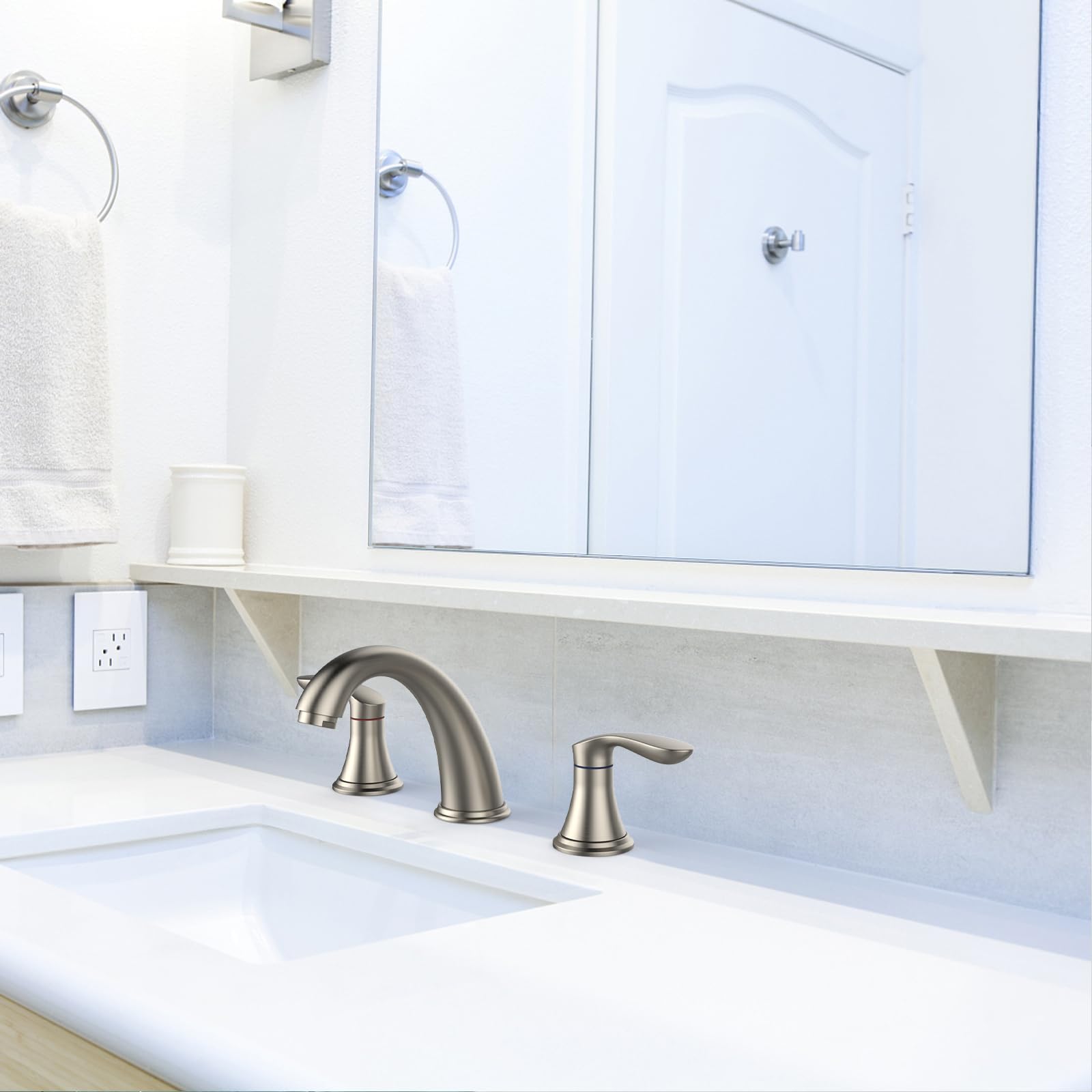 Hosslly brushed nickel finish close-up shows durable resistance to fingerprints.