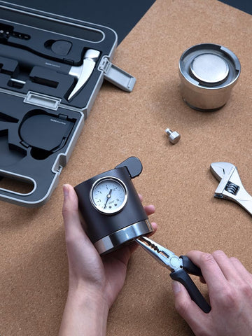 HOTO drill with LED display provides real-time feedback for precise torque and mode selection.