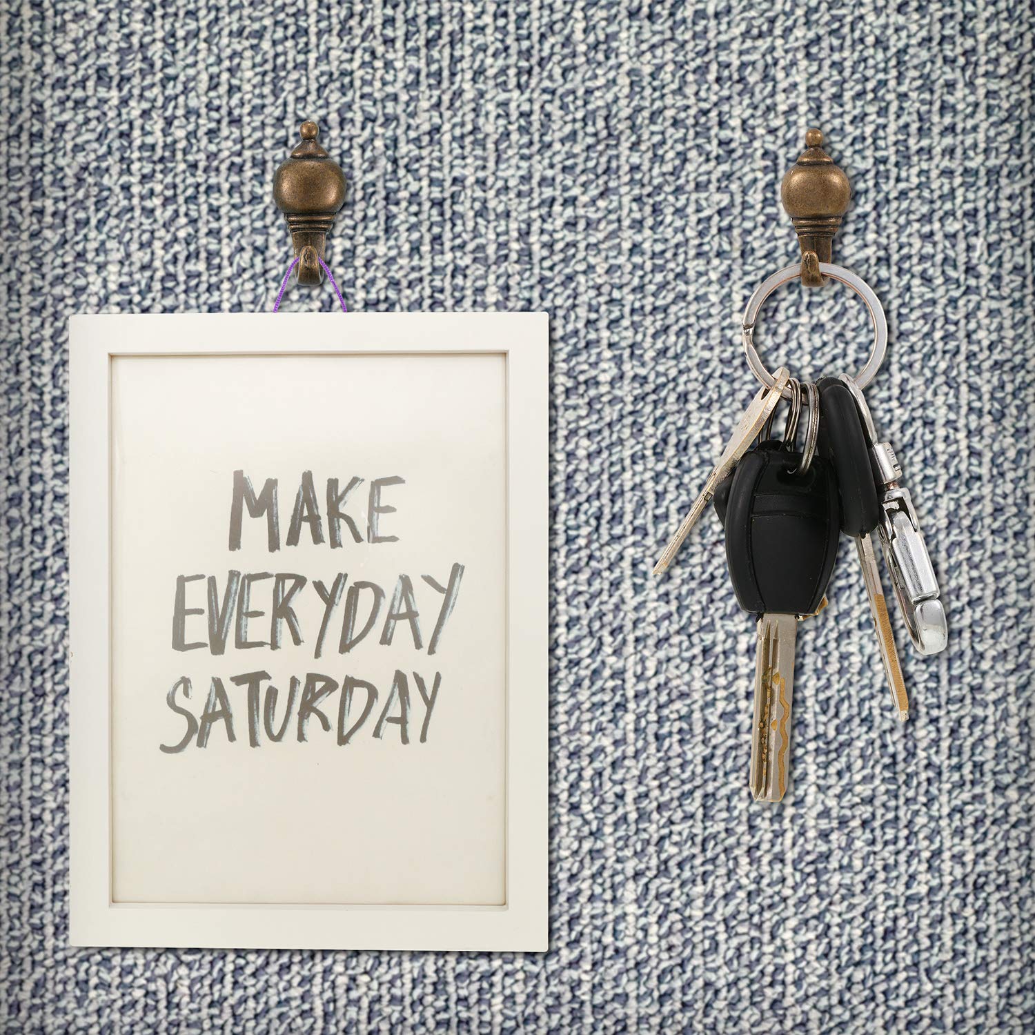 Hotop 30-piece push-pin hangers pack provides versatile room organization