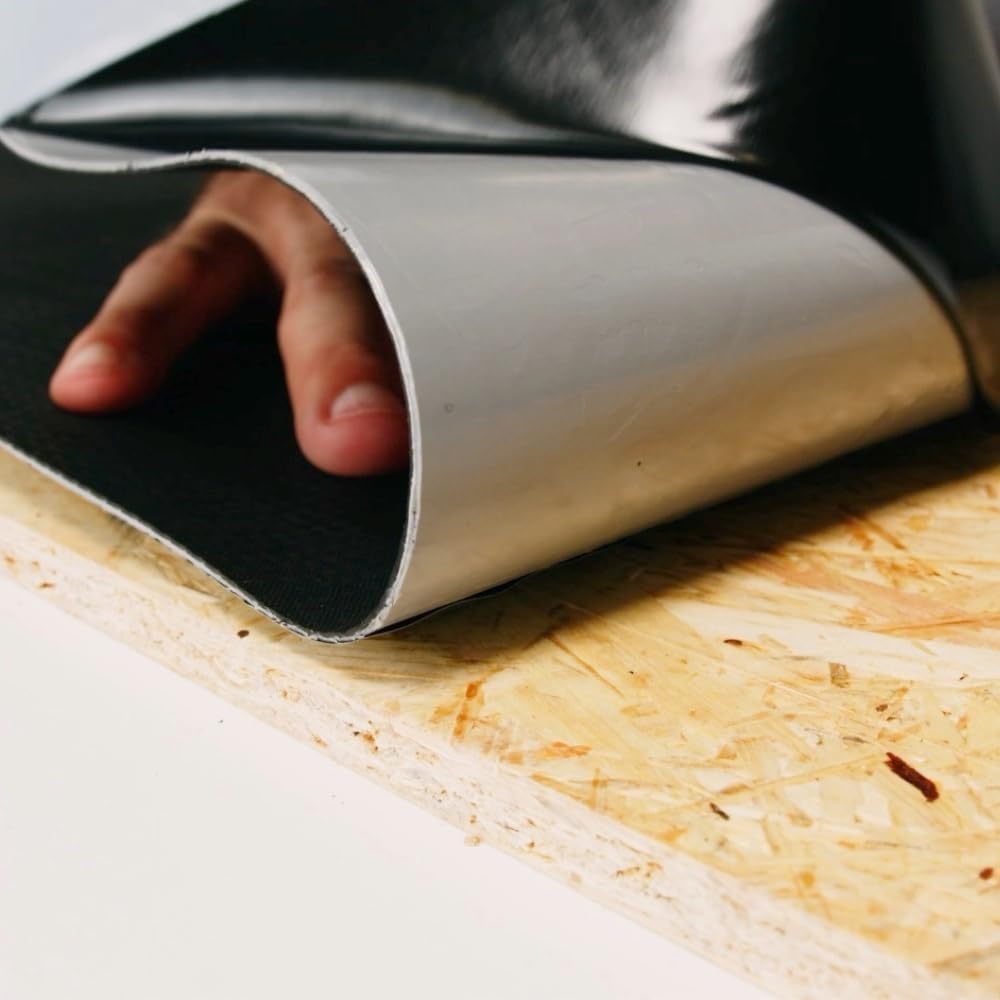 HSS EasyStick 39x16 ft membrane fits standard flat roof projects.