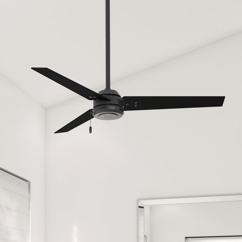 Three-blade rustic-modern silhouette of Hunter Cassius for versatile spaces.