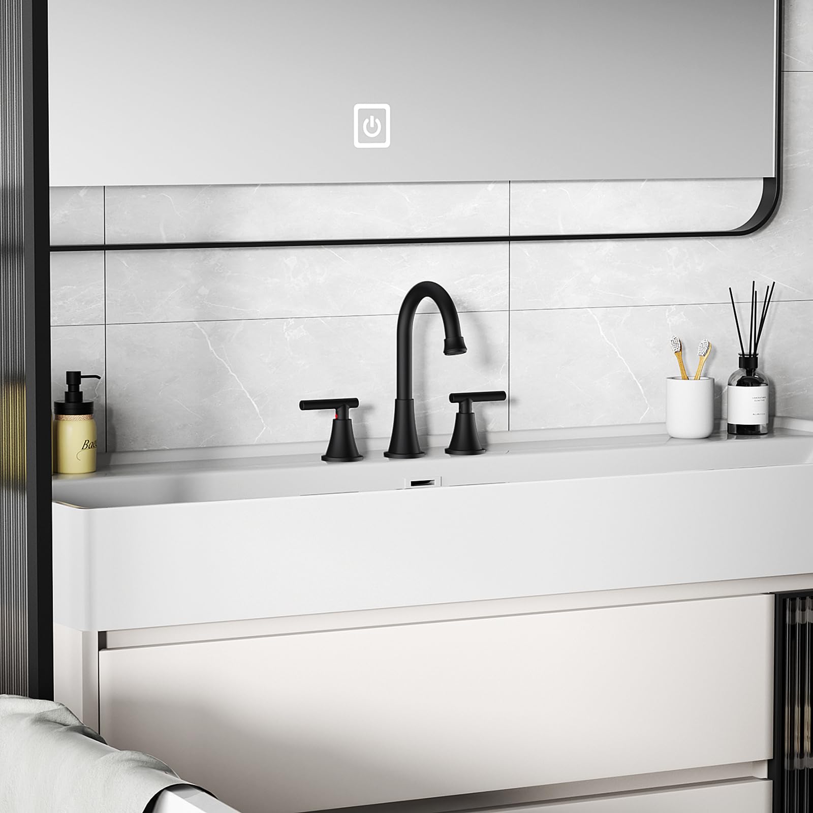 Wide-spread 6-12 inch fit for versatile bathroom layouts